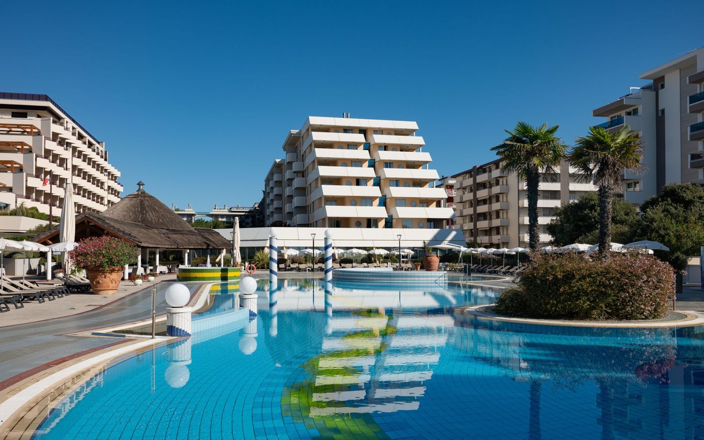 Holiday Aparthotel