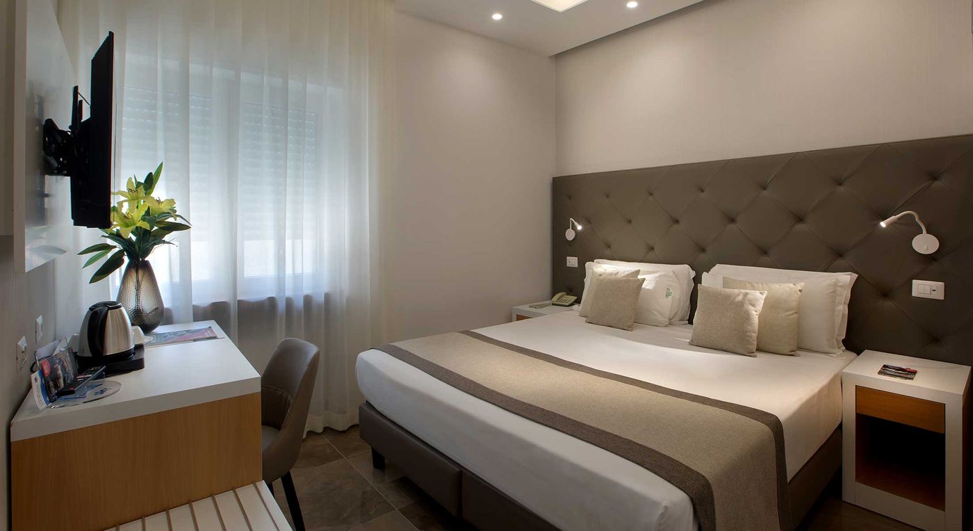 American Hotel
