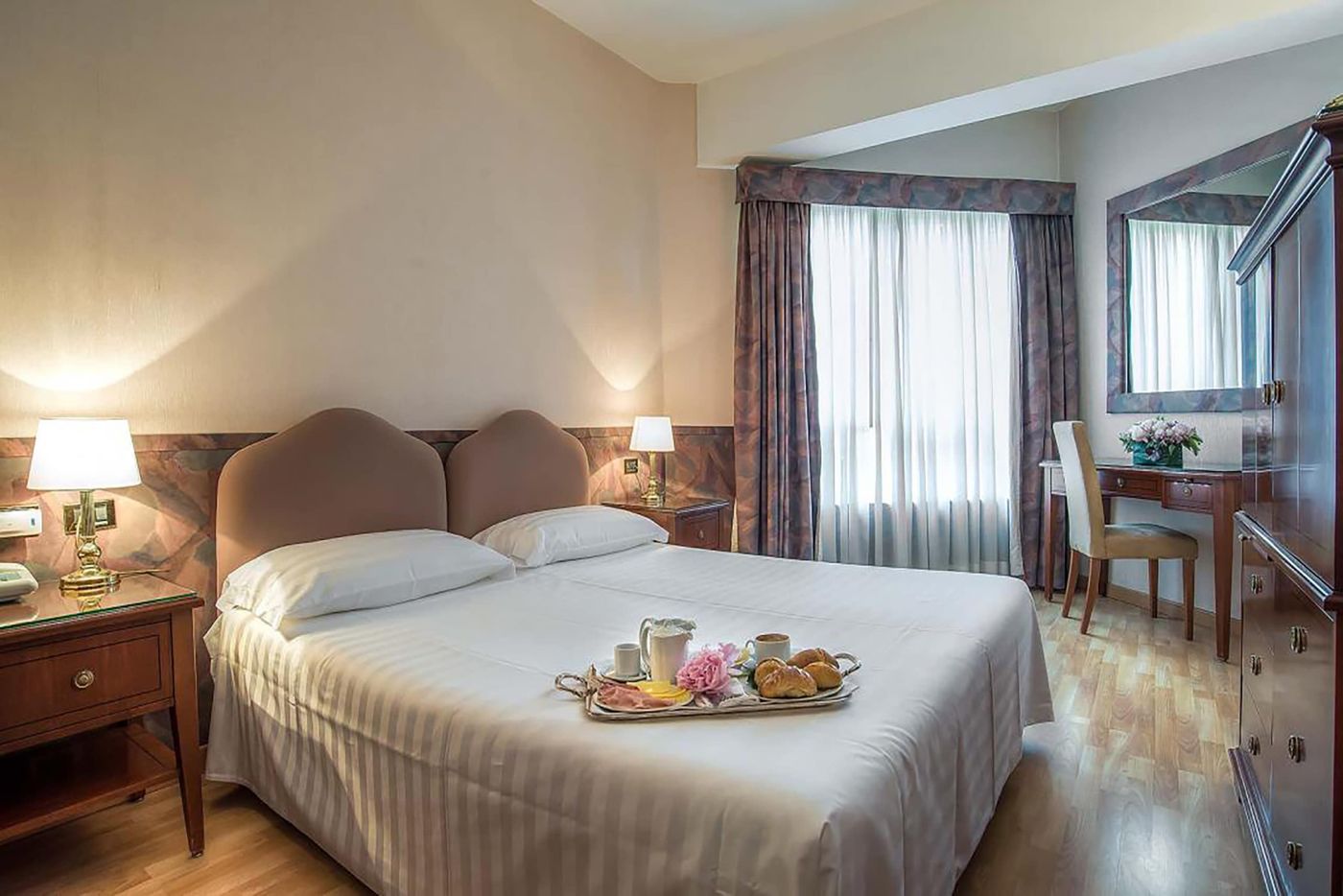 Hotel Mini Palace