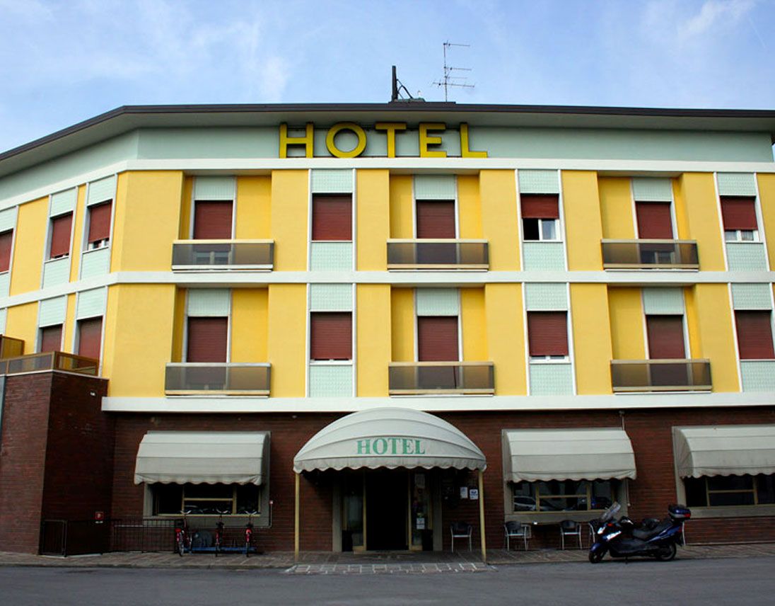 Hotel Industria