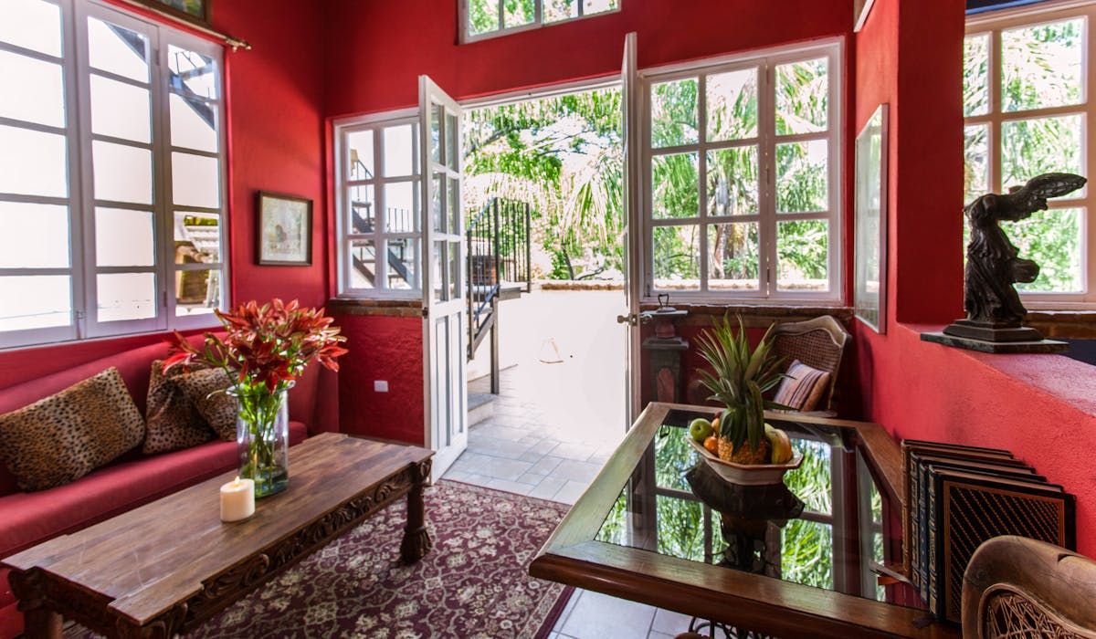 Garlands del Rio Boutique Hotel