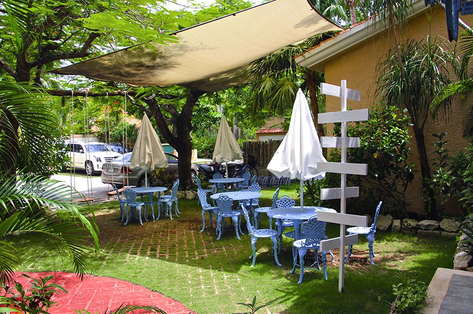Hotel Chez Waffle