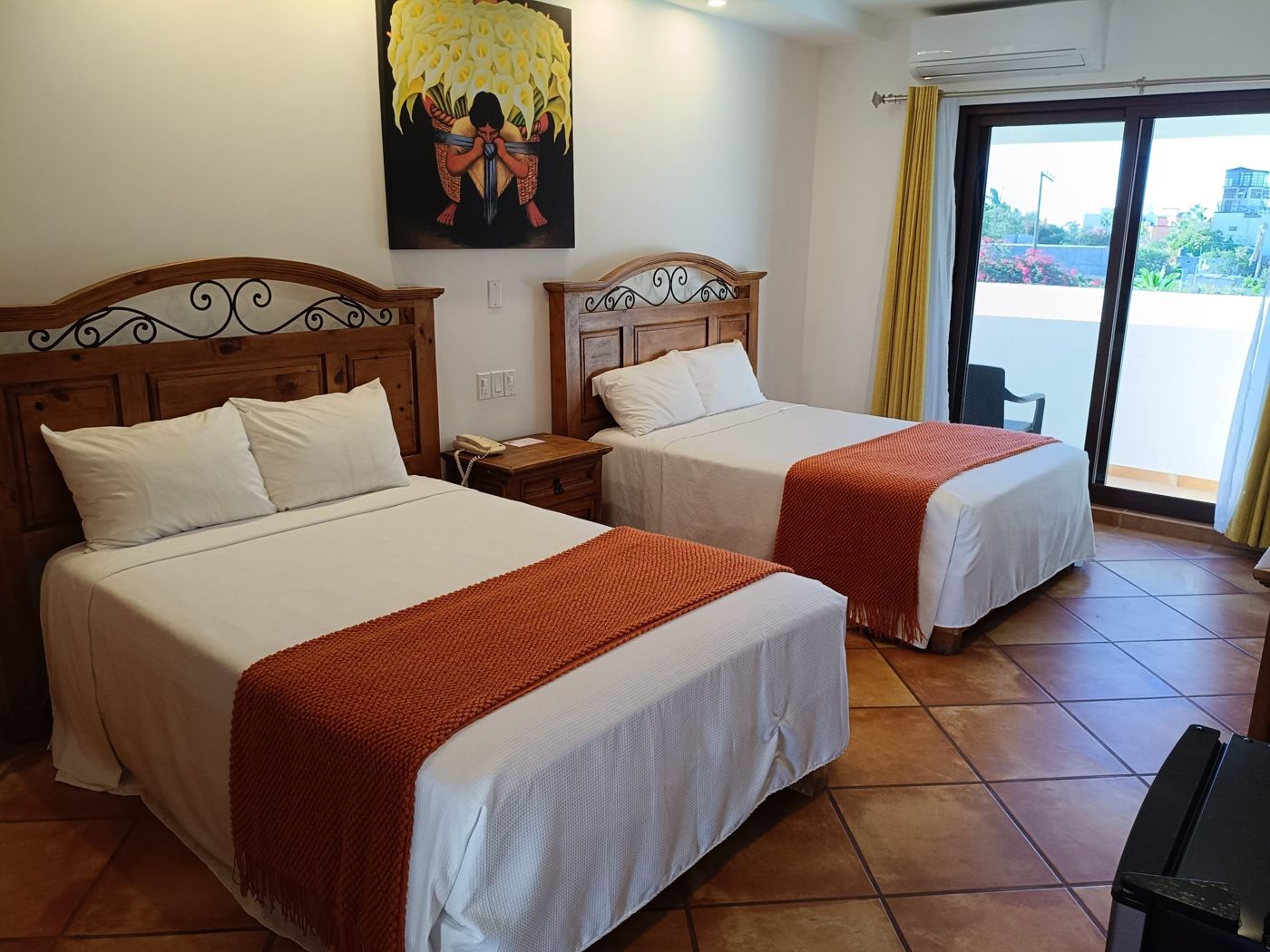 Hotel Hacienda Bugambilias
