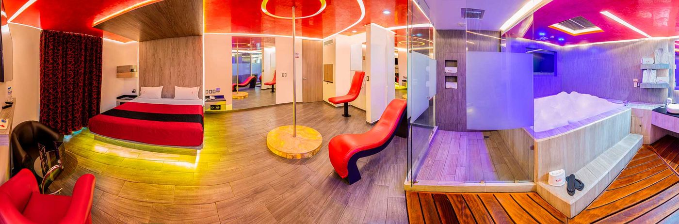Auto Hotel Puente Grande