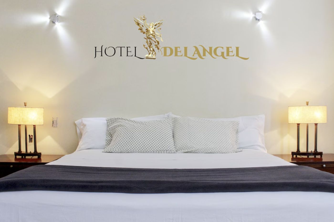 Hotel Del Angel