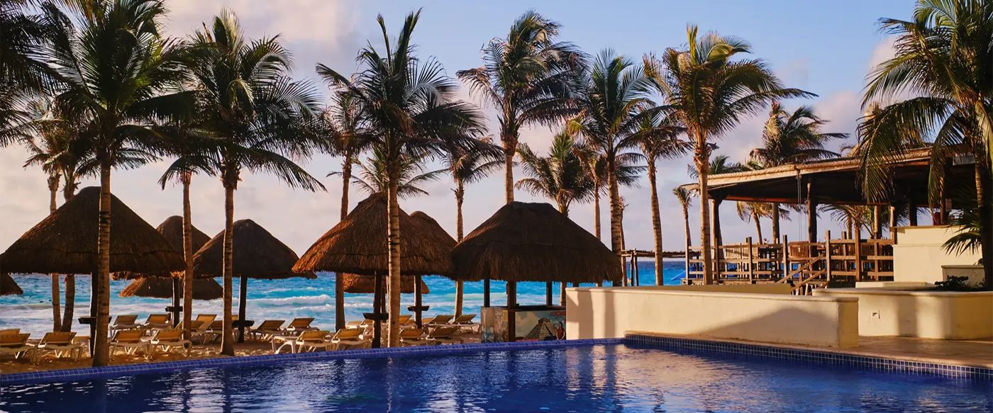 Hotel NYX Cancun