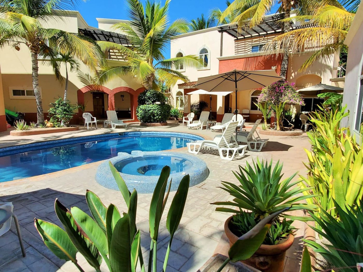 Hotel Coco Cabanas