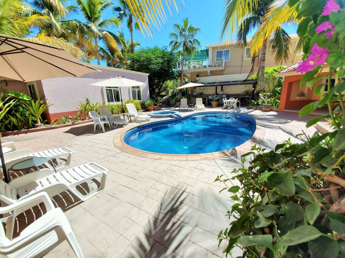 Hotel Coco Cabanas