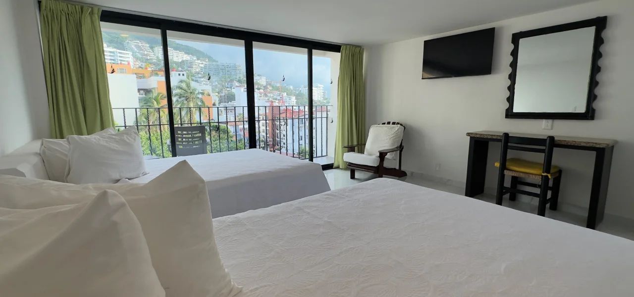 Hotel Delfin PV Beach Resort