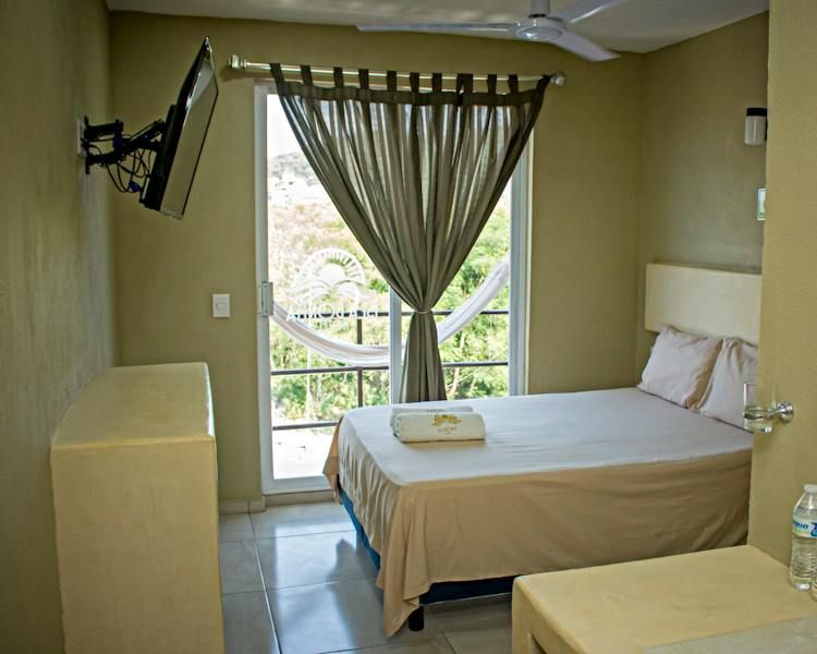 Isla Bonita Hotel