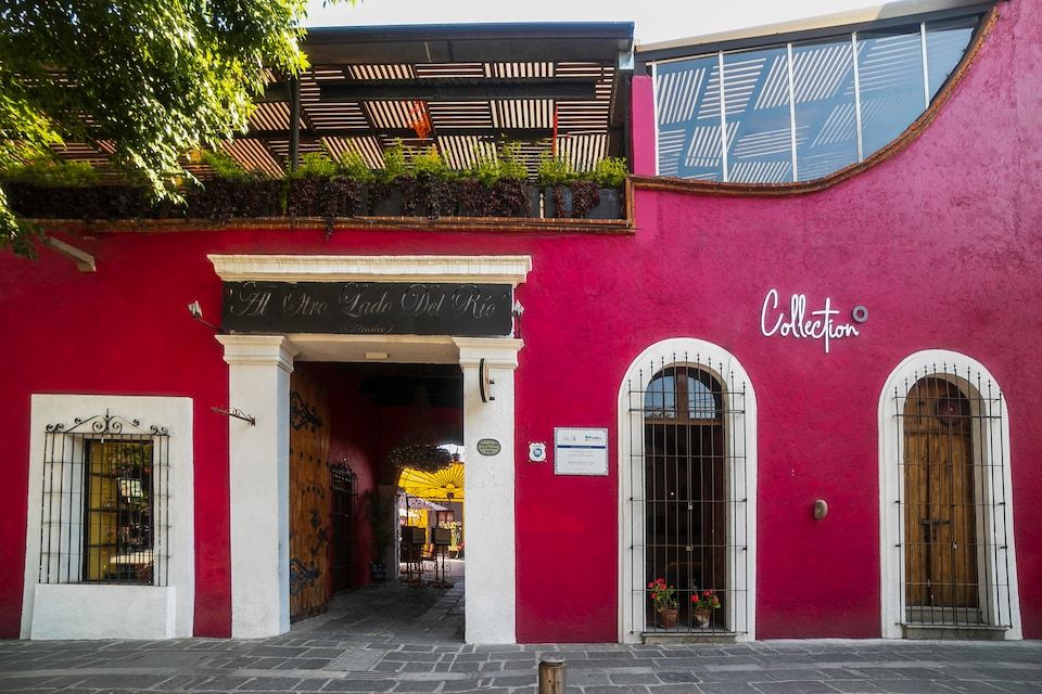 Al Otro Lado Del Rio