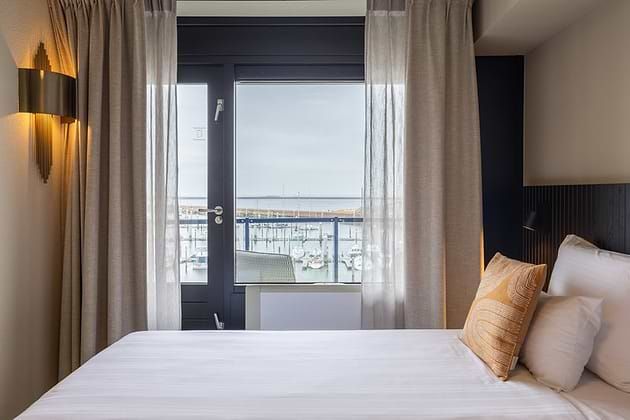 Leonardo hotel IJmuiden Seaport Beach