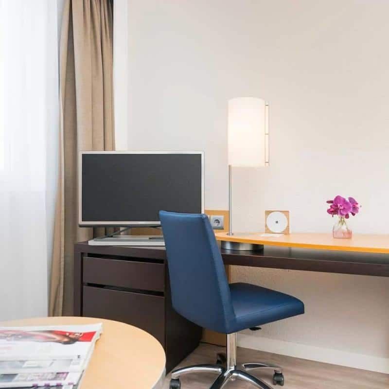 Novotel