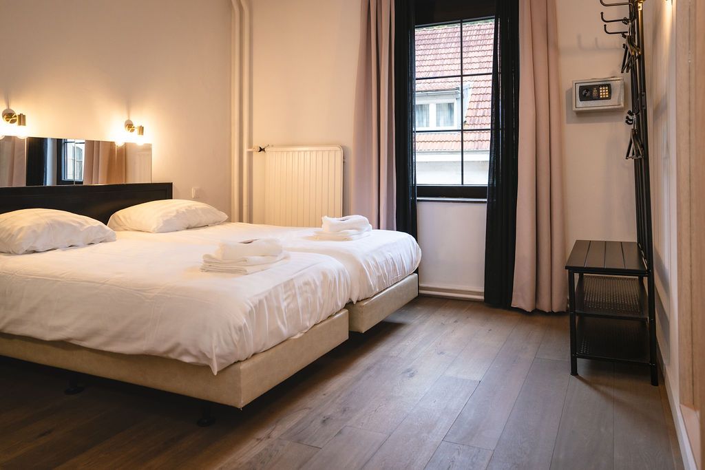 LouLou Valkenburg | Hotel - Bistro - Bar