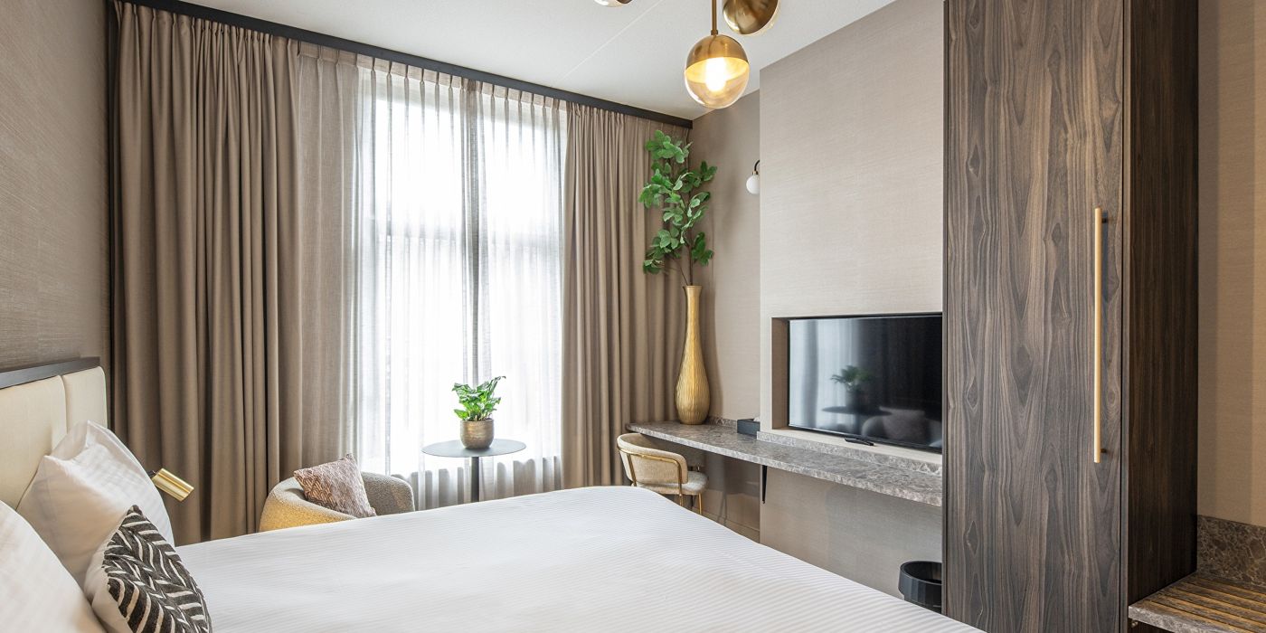Breathe Hotel