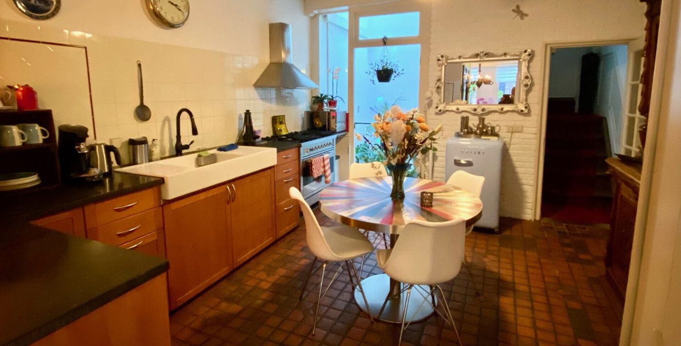 Barangay an Award Winning GuestHouse BB Amsterdam