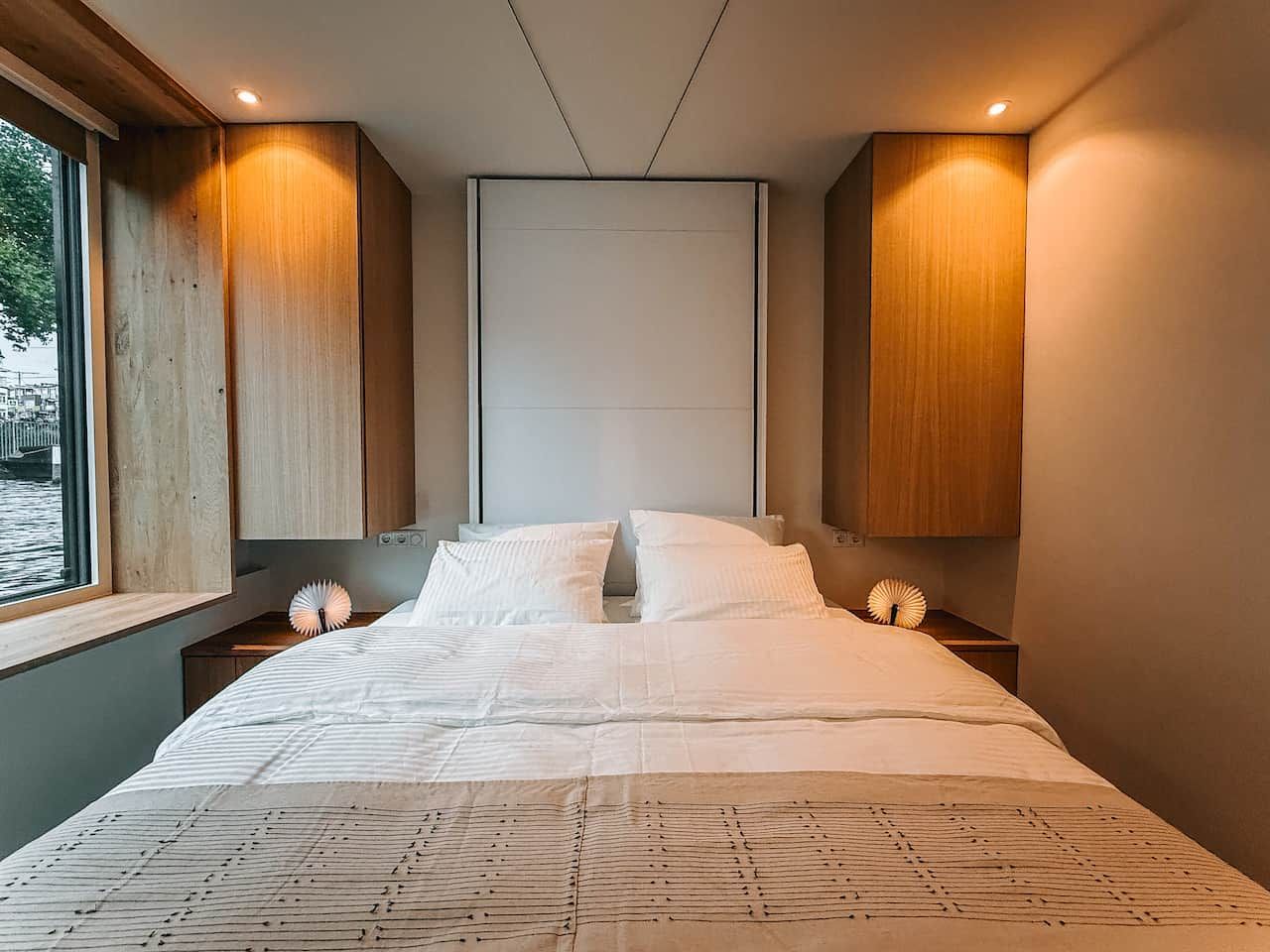 The Amsterdam houseboat family