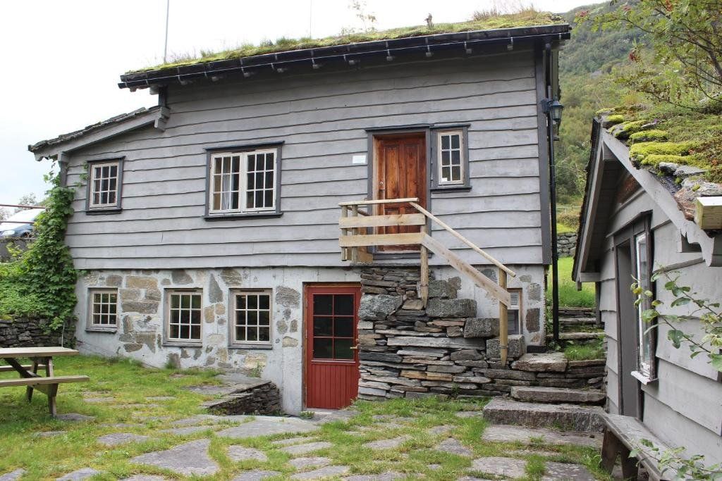 Røldalstunet Overnatting