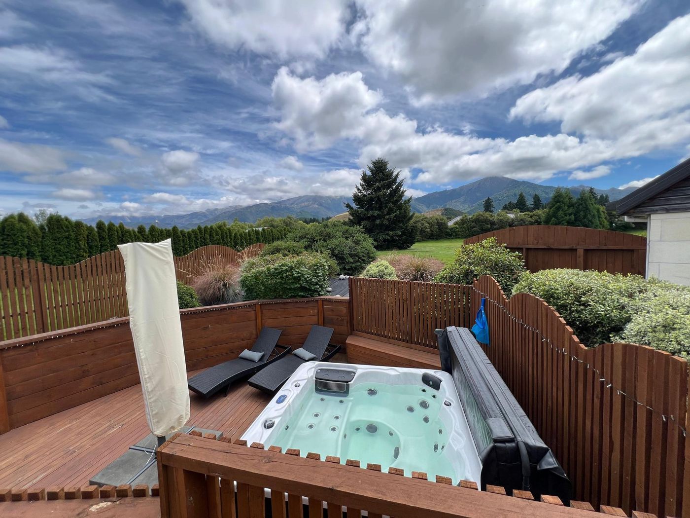 Vibrant Living Retreat & Day Spa
