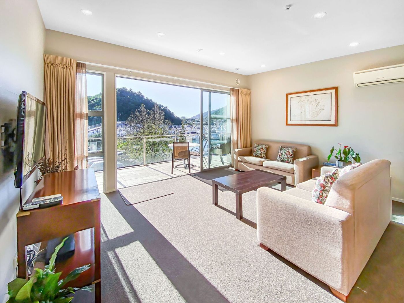 Picton Waterfront Apartments