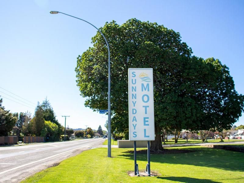 Sunnydays Motel