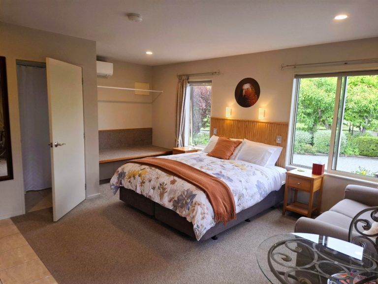 Blue Ridge Studios and Bed and Breakfast