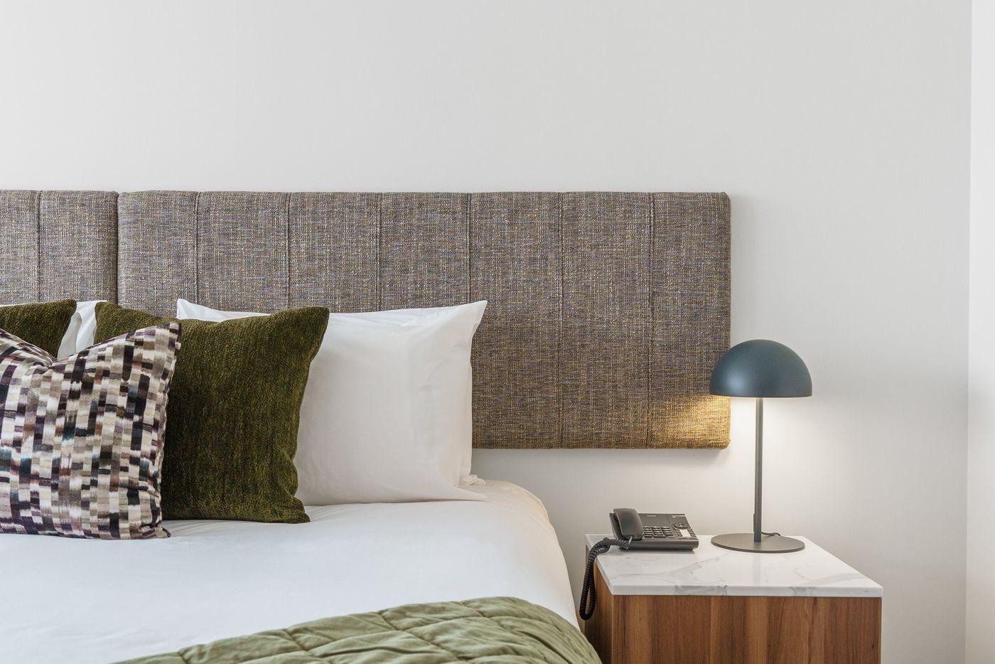 Parkside Hotel and Apartments