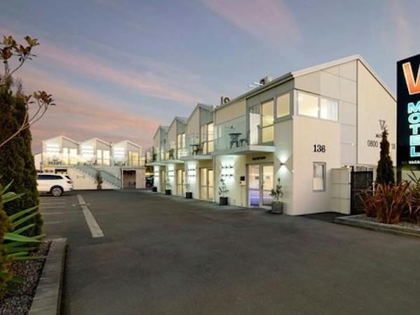 V Motel