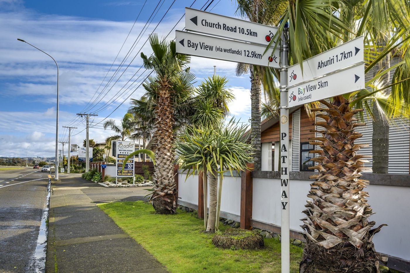 The Rocks Motel