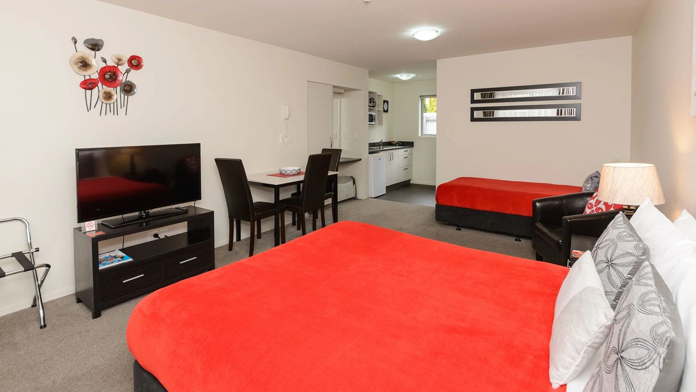 Ellena Court Motel