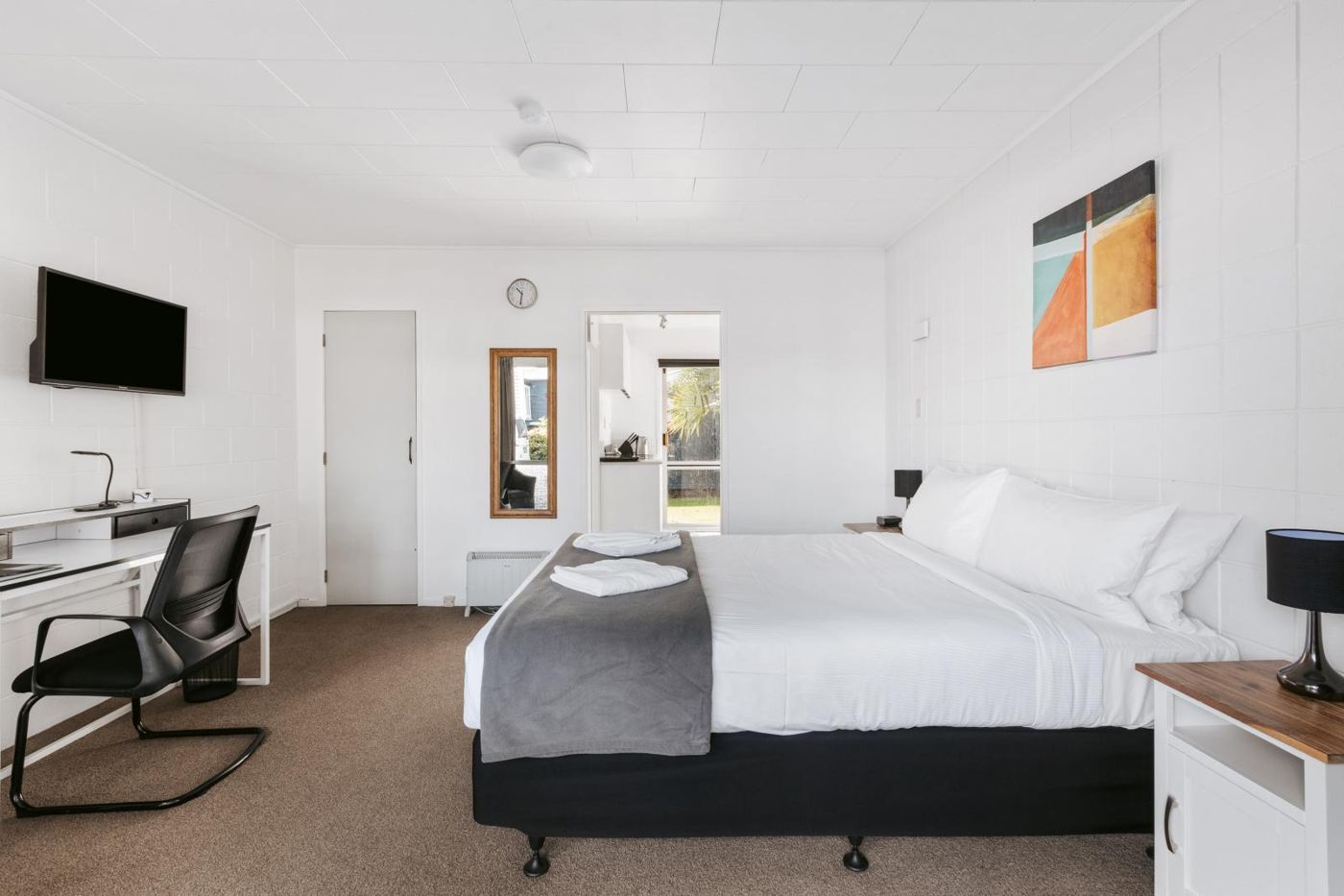 Roselands Motel