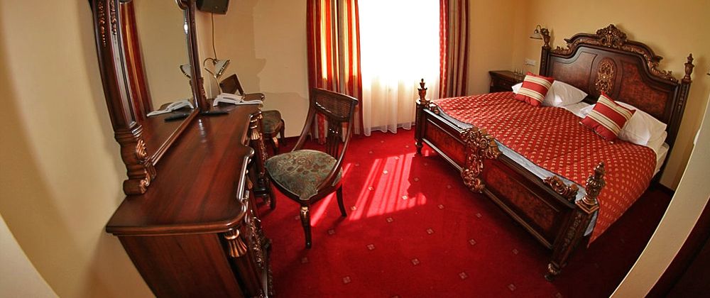 Hotel Daisy Superior