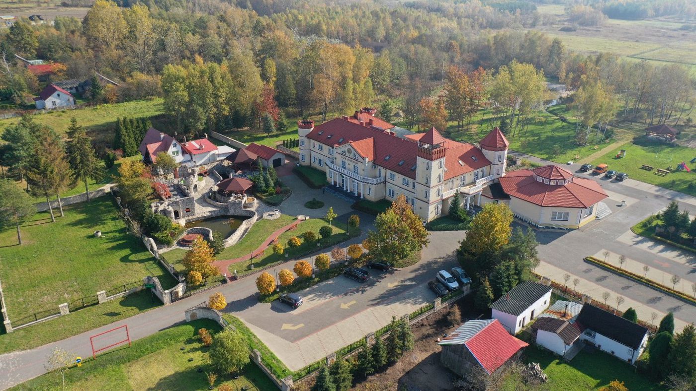 Dwór Dziekanów