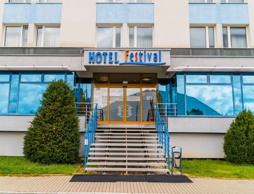 Hotel Festival