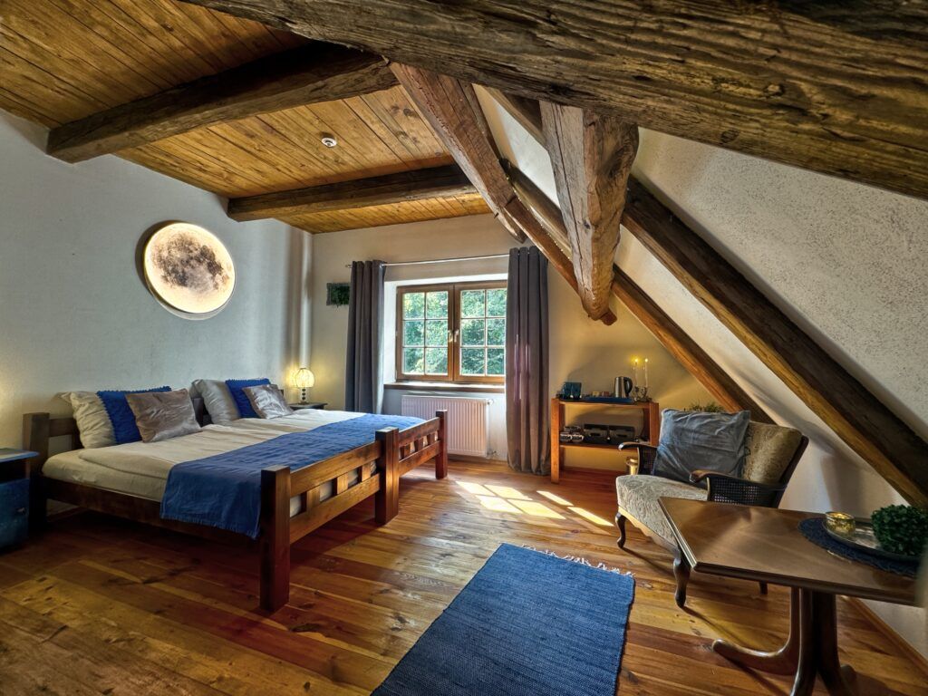 The Oak Lodge
