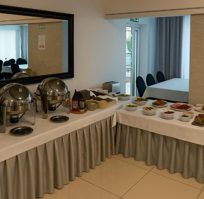 Hotel Junior 2