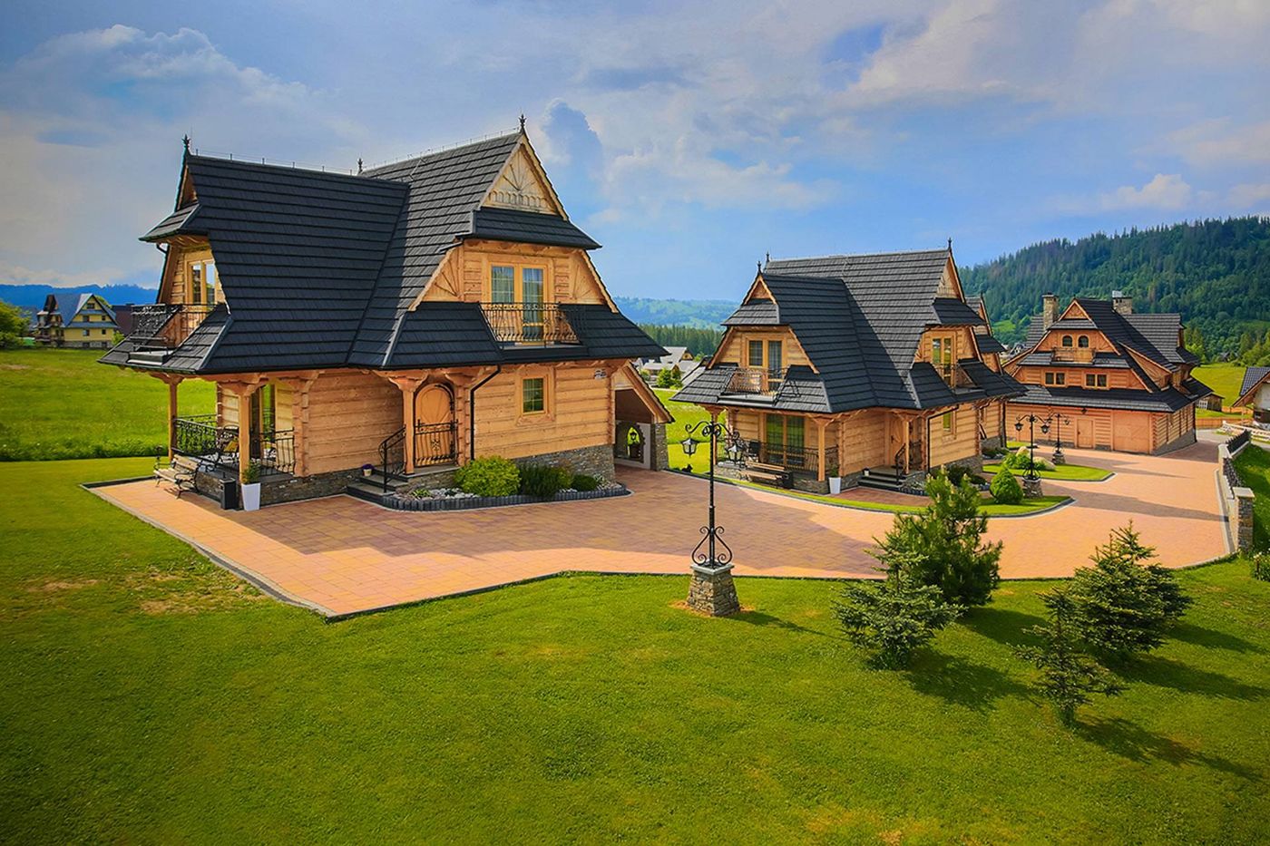 Folk Resort