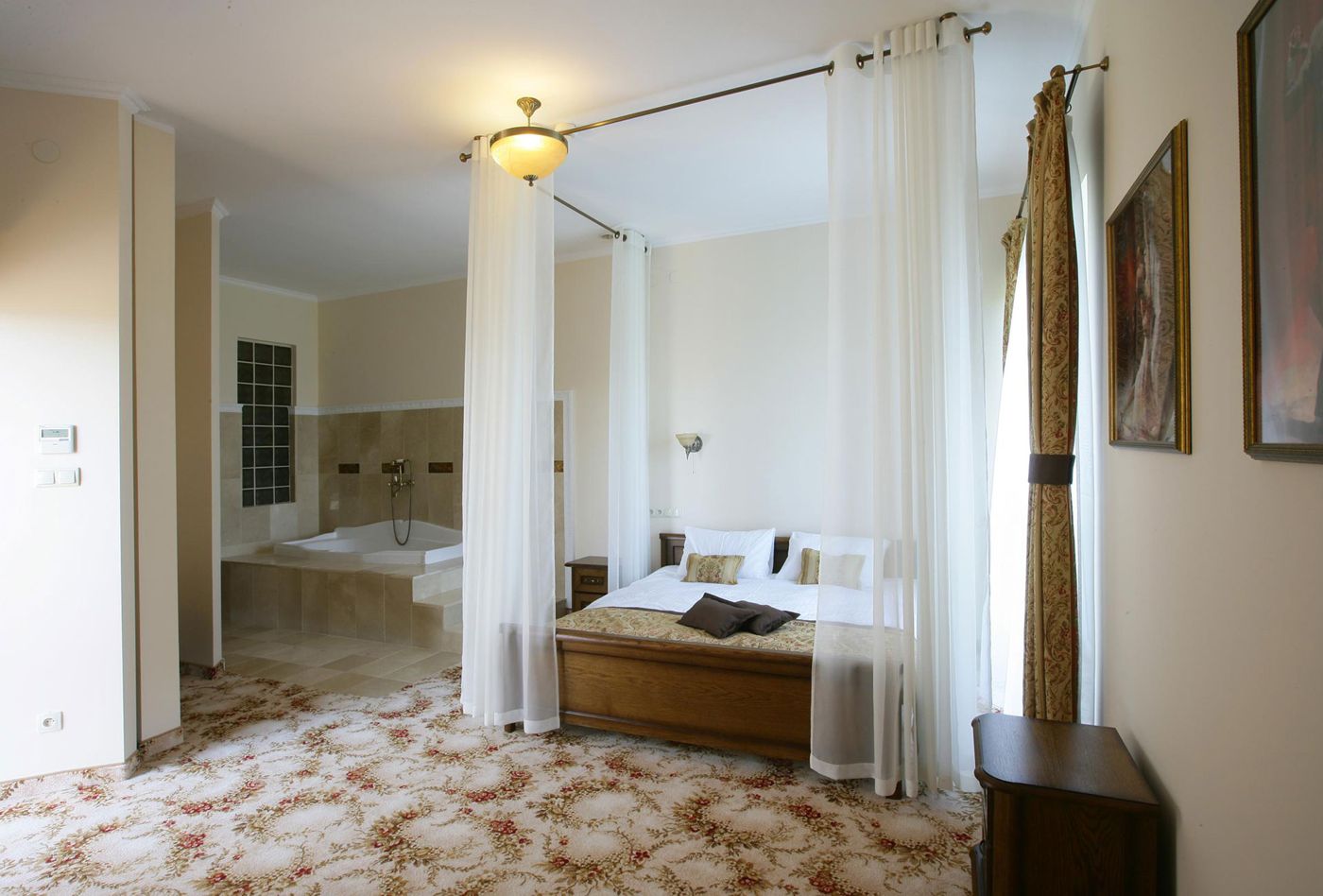 Hotel Atena