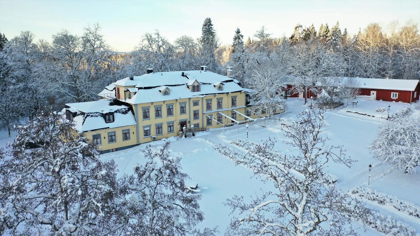 Hennickehammars Herrgård