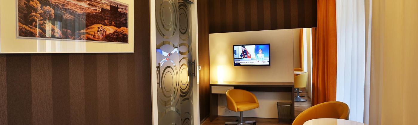 VIP Apartments