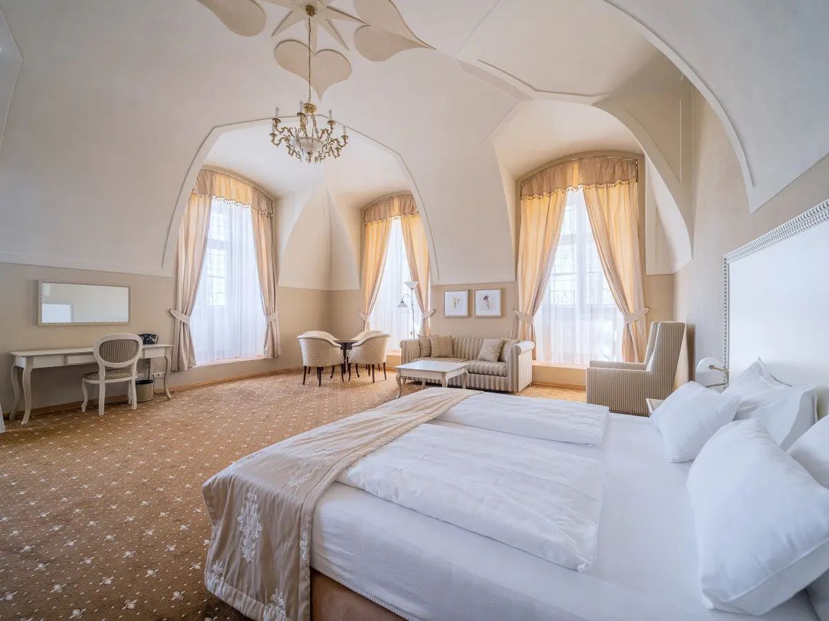 Gino Park Palace