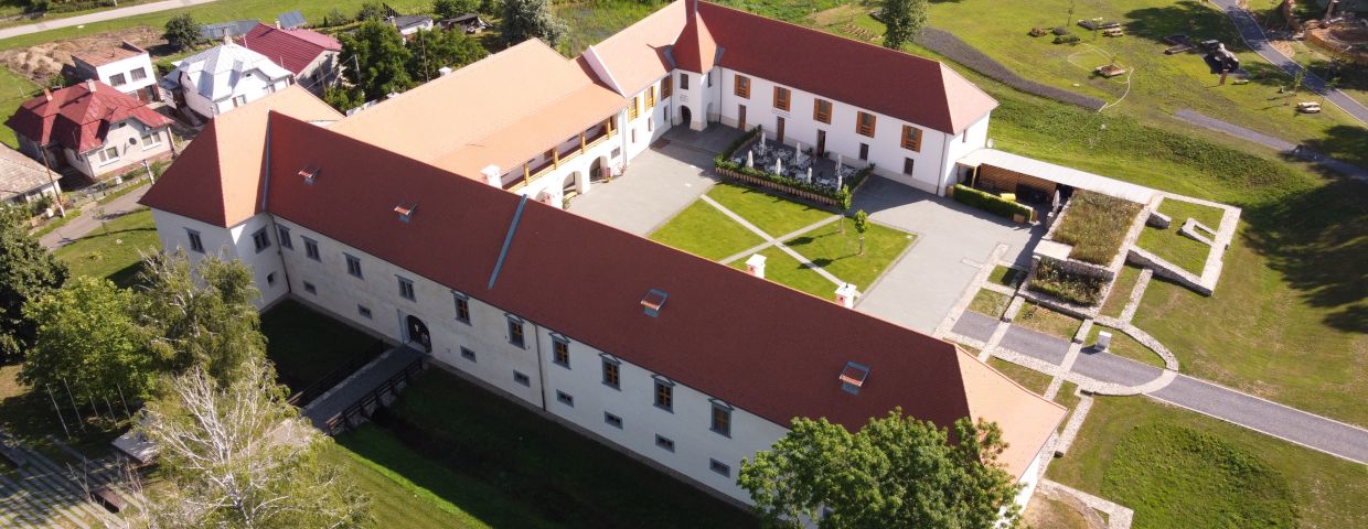 Hotel Brigadír