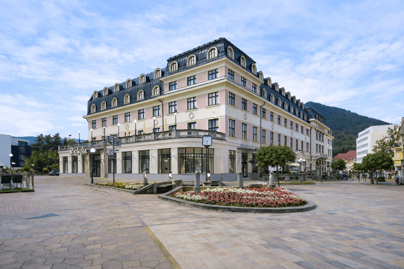 Hotel Green