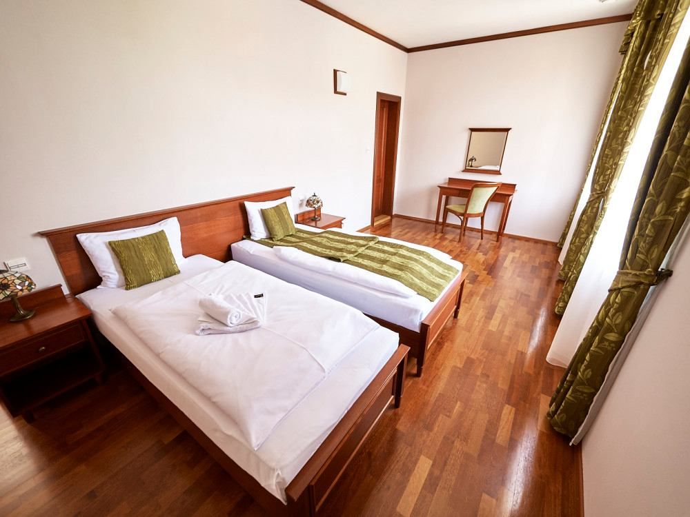 Hotel Hradná stráž