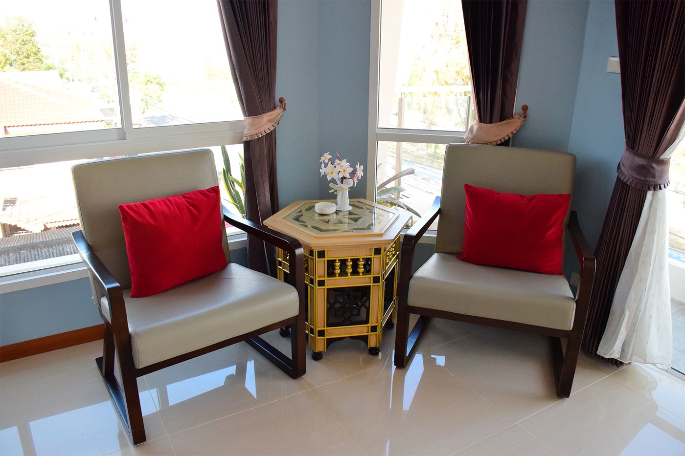 Golden Beach Hotel