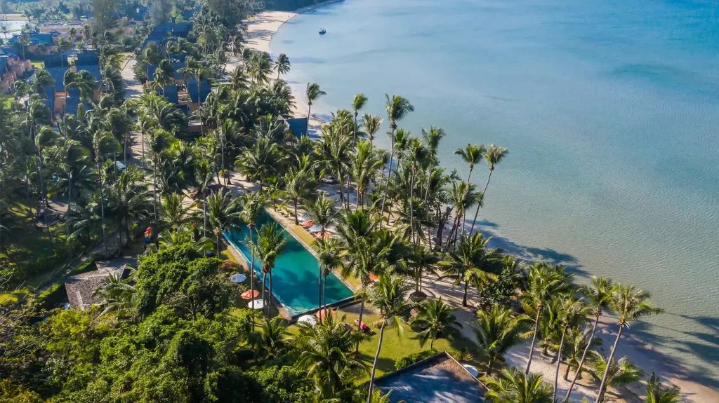 Peninsula Beach Resort