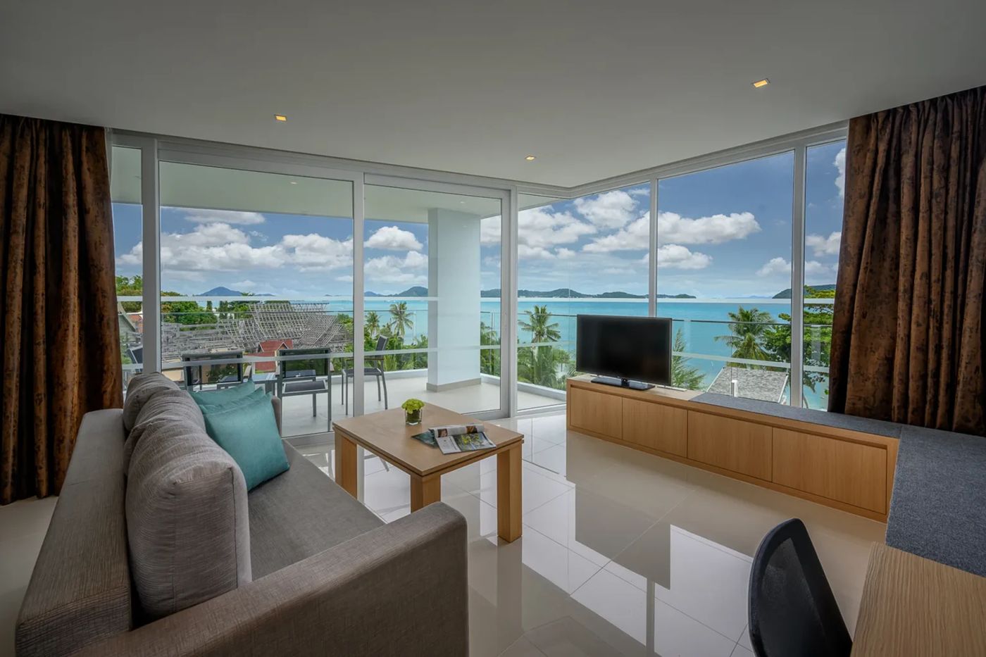 The Beachfront Hotel Phuket