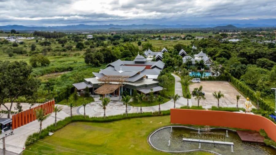 Phukalini Luxury Pool Villa & Onsen
