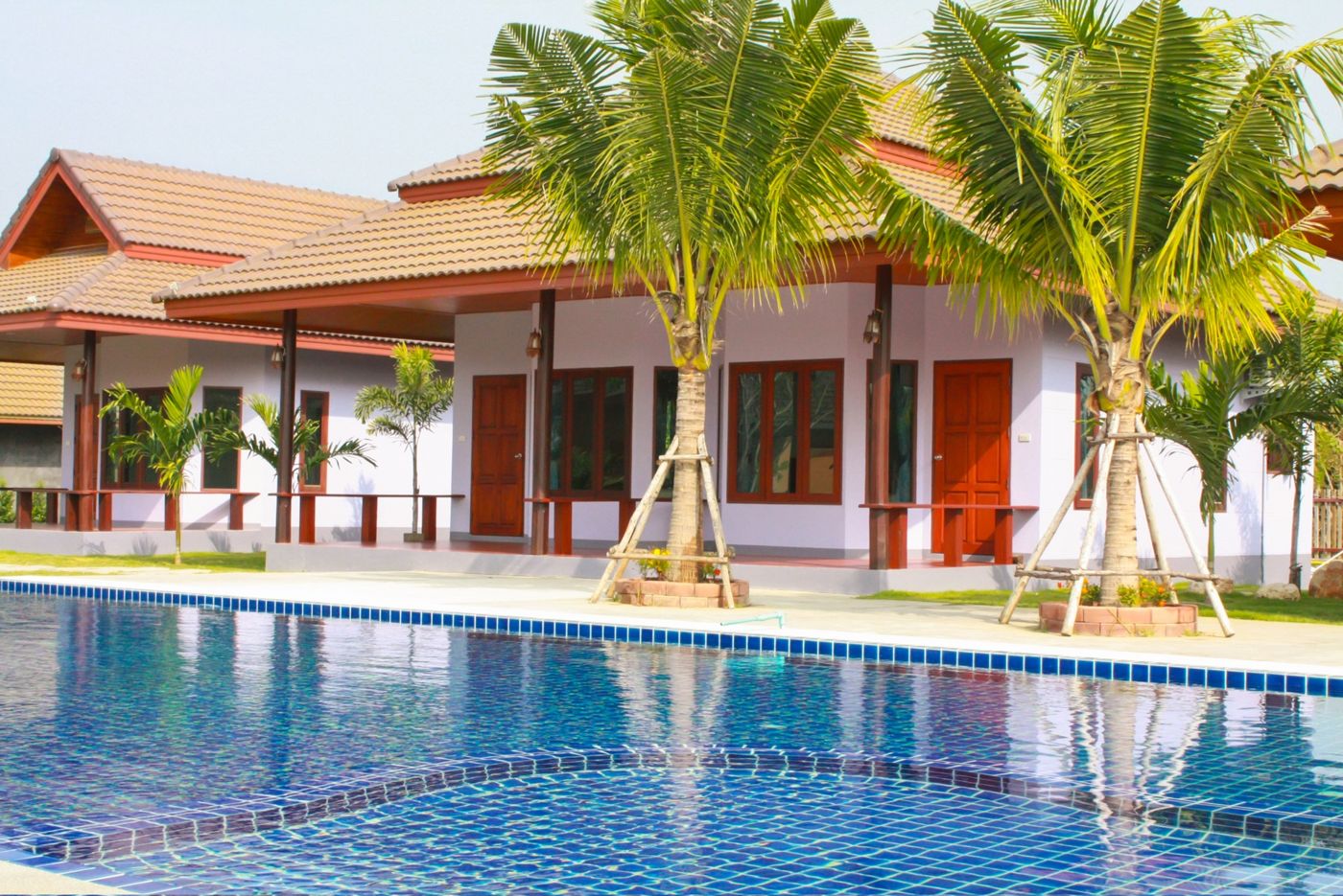 Waterside Resort Hua Hin - Bran Buri