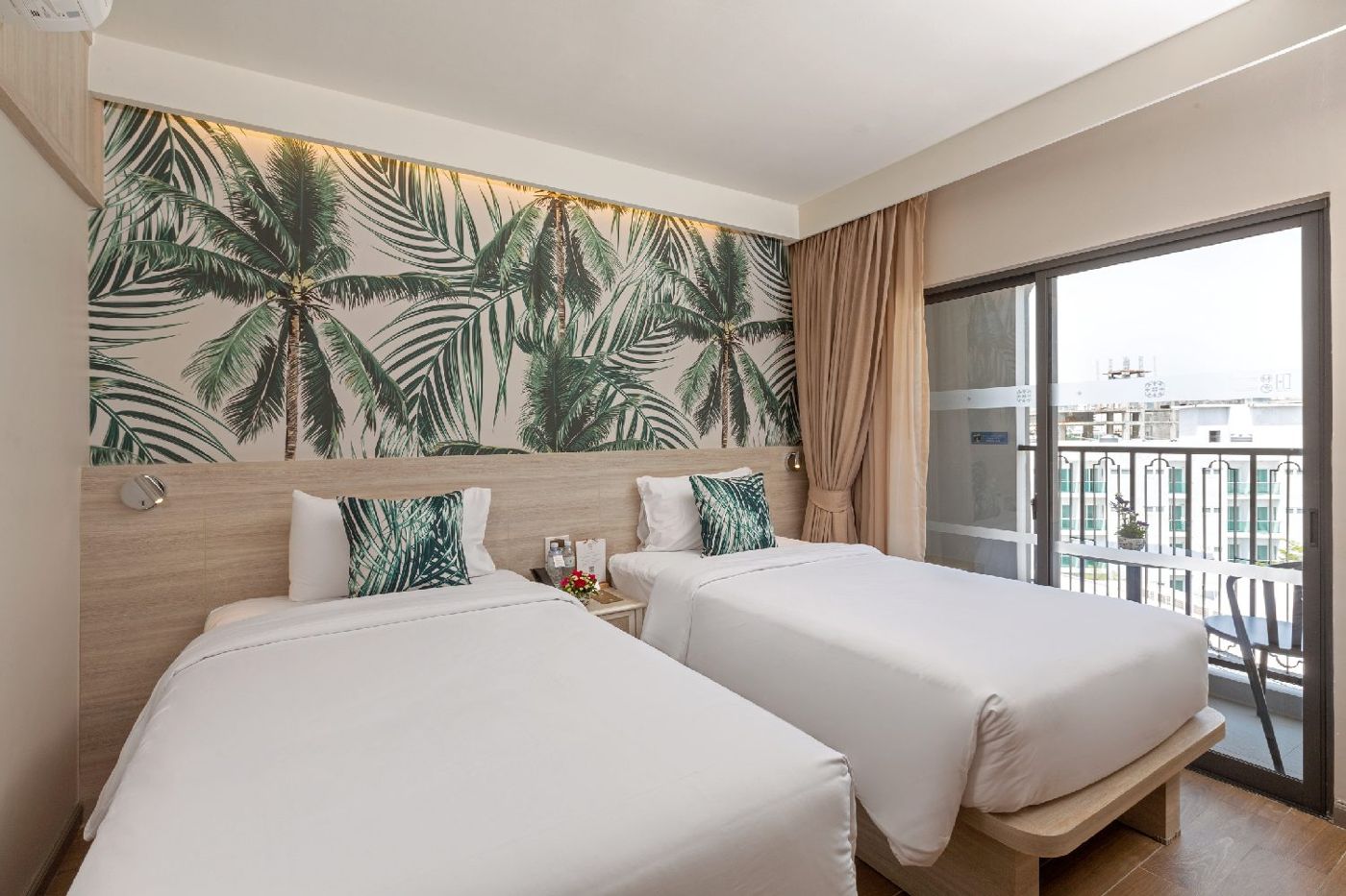 Sawaddi Patong Resort and Spa